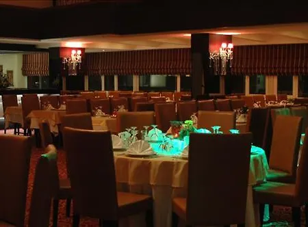 Zoe Hotel