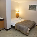 Otel Zoe 3*