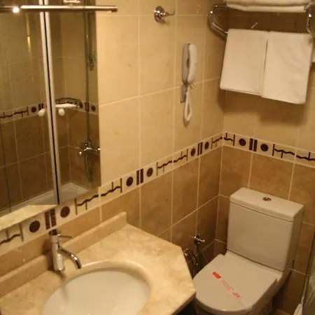 Zoe Provincia di Istanbul