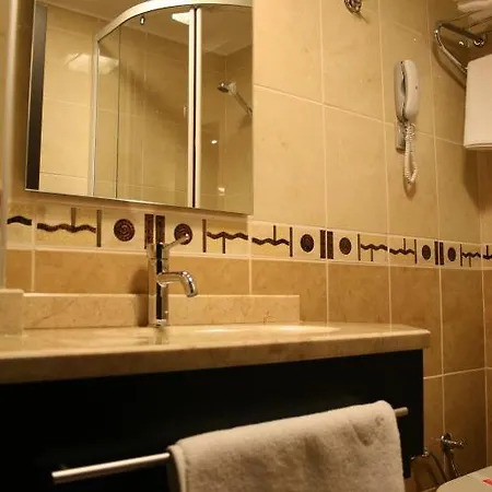 Otel Zoe 3*