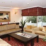 Zoe Hotel